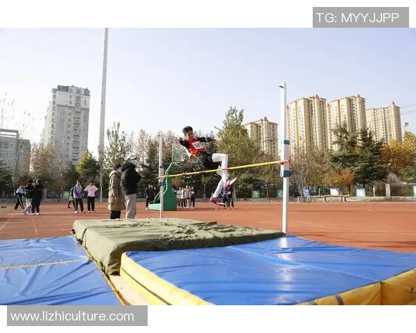 铅球运动员集训最新动态分析与训练成果分享